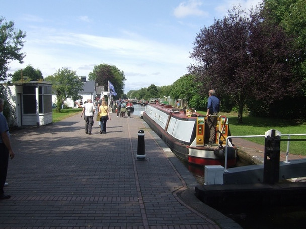 Photo 6"x4" Shropshire Union Canal - Autherley Stop Lock Pendeford c2008