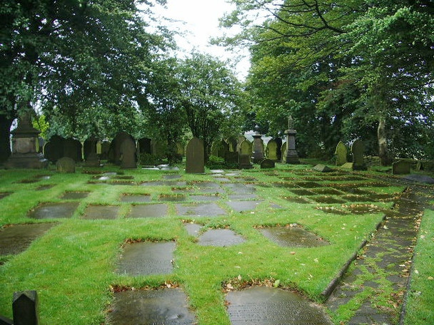 Photo 6"x4" St James Church, Ashworth, Rochdale, Graveyard Bagslate Moor c2008
