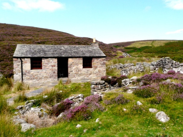 Photo 6"x4" Bothy at Badenahauglish Achrimsdale c2008