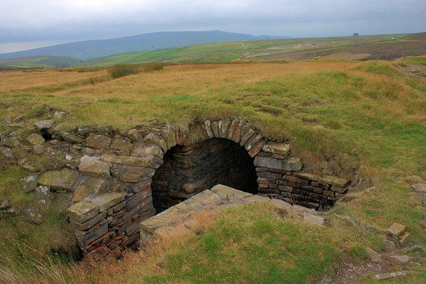 Photo 6"x4" Flues, Cupola Smelting Mill Grassington c2008