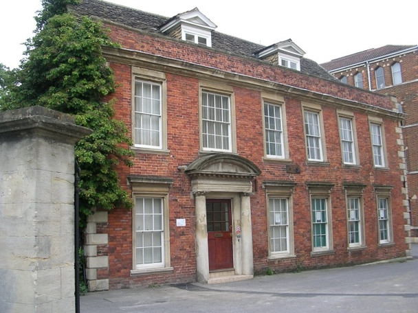 Photo 6"x4" County Court - off Stallard Street Trowbridge\/ST8557 c2008