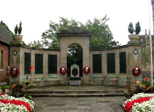 Photo 6"x4" War Memorial - Long Street Devizes c2008