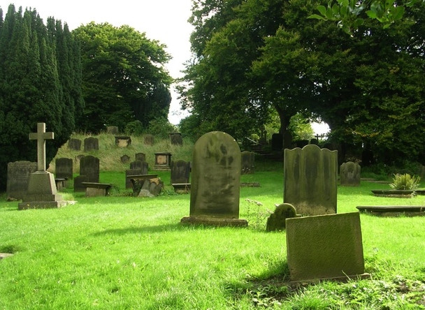 Photo 6"x4" St Peter's Graveyard - Church View, Thorner Thorner c2008