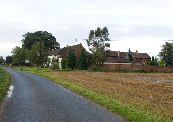 Photo 6"x4" Houses at North Milford Kirkby Wharfe c2008