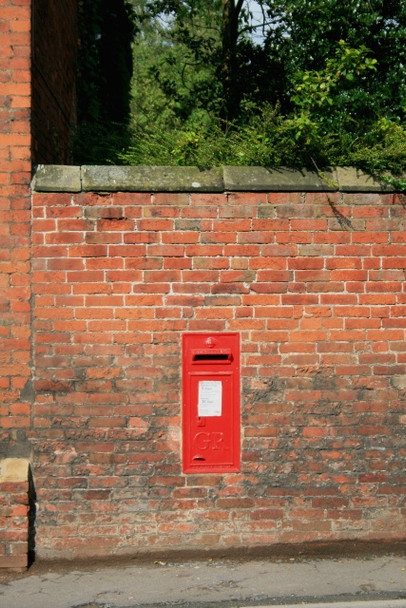 Photo 6"x4" George V Postbox Sudbury\/SK1632 c2008