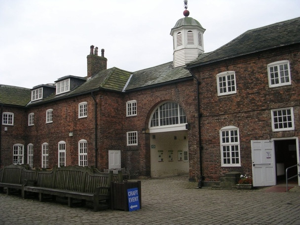 Photo 6"x4" Stable Courtyard - Temple Newsam House Colton\/SE3632 c2008