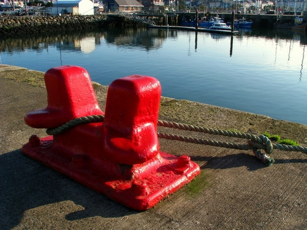 Photo 6"x4" Mooring post, Eisenhower Pier Bangor\/J5081 c2008