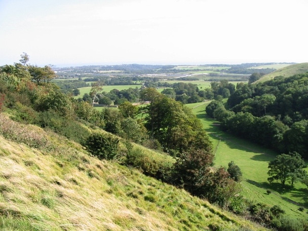 Photo 6"x4" Looking down the escarpment towards Beachborough Etchinghill\/TR1639 c2008