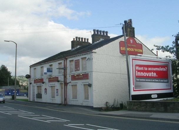 Photo 6"x4" Eastwood Tavern - Bradford Road Keighley c2008