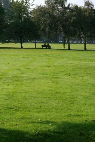 Photo 6"x4" A West Park t\u00c3\u00aate-\u00c3\u00a0-t\u00c3\u00aate Long Eaton c2008