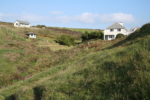 Photo 6"x4" Mullion: valley on the South West Coast Path Mullion Cove c2008