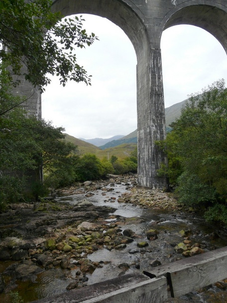 Photo 6"x4" River Finnan under the viaduct Glenfinnan c2008