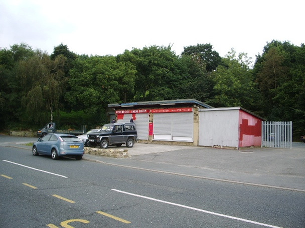 Photo 6"x4" Upperfoot Farm Shop Brearley c2008