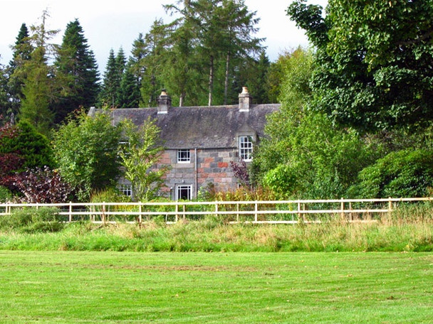 Photo 6"x4" Castle Fraser Craigearn c2008