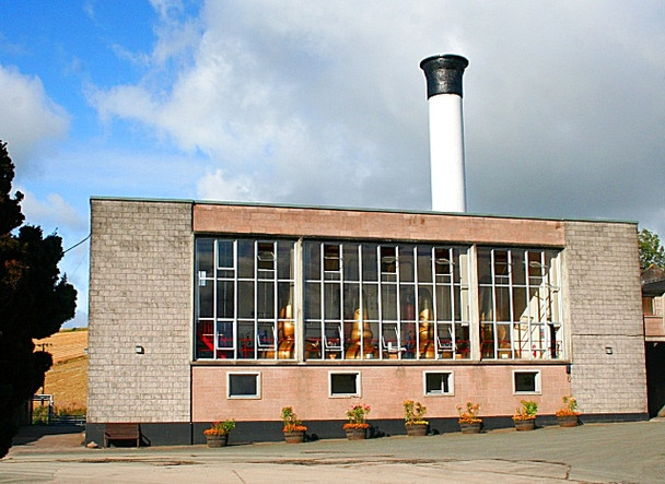 Photo 6"x4" Glendronach Distillery - Still House Forgue\/NJ6145 c2008