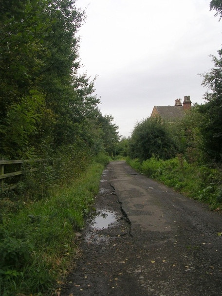 Photo 6"x4" Footpath - Potovens Lane Carr Gate c2008 P1