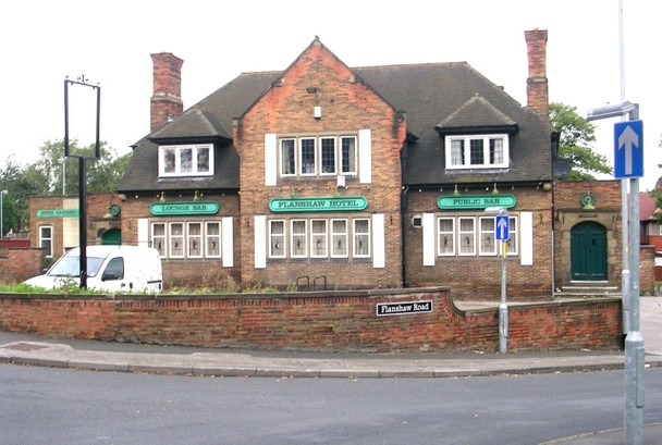 Photo 6"x4" Flanshaw Hotel - Flanshaw Road Wakefield\/SE3320 c2008