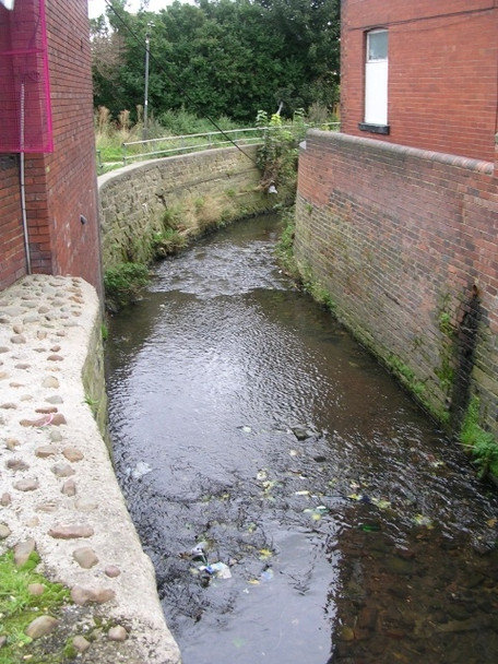 Photo 6"x4" Stream - Alverthorpe Road Wakefield\/SE3320 c2008