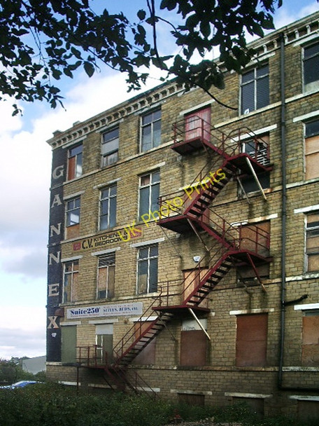 Photo 6"x4" Broadlea Mills, Dewsbury Road, Elland Elland c2008