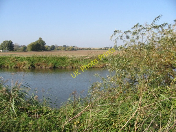 Photo 6"x4" View across the Great Stour West Stourmouth c2008