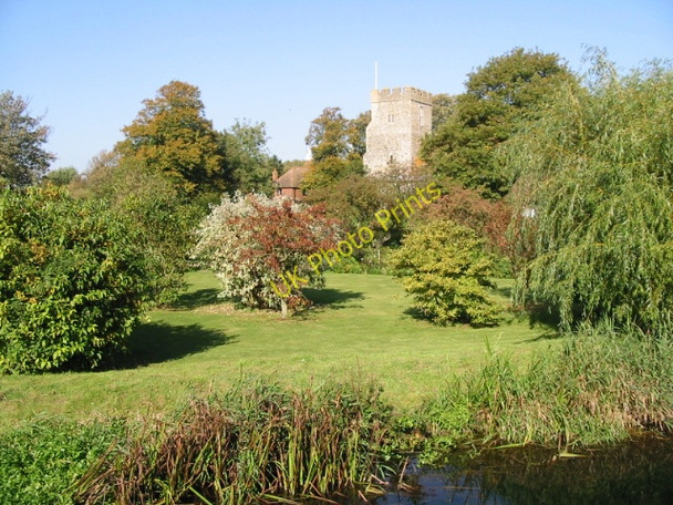 Photo 6"x4" Wickhambreaux church from the raised bank of Wickham Road Ickham c2008