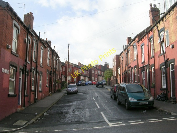Photo 6"x4" Aviary Place - Armley Armley c2008
