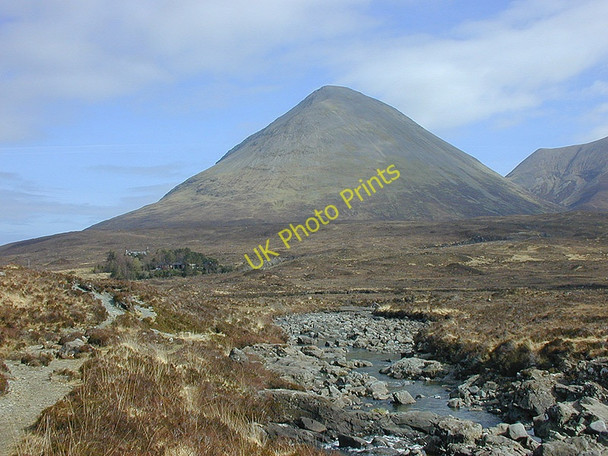Photo 6"x4" The Allt Dearg M\u00c3\u00b2r Sconser c2003