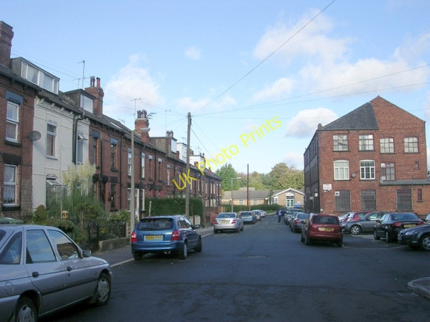 Photo 6"x4" Eyres Terrace - from Theaker Lane Armley c2008