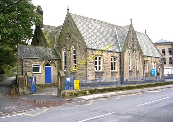 Photo 6"x4" Sutton in Craven C of E Primary School - Main Street Cross Hills\/SE0044 c2008