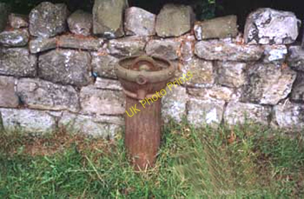 Photo 6"x4" Water Pump Mossey Green Telford Telford c2002