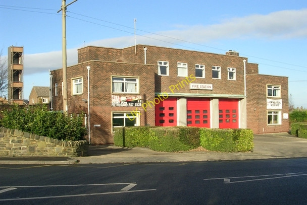 Photo 6"x4" Fire Station - Highfield Road Eccleshill c2008