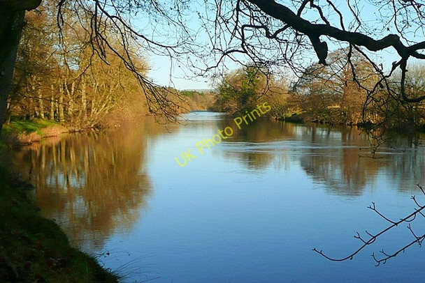 Photo 6"x4" River Wye Cwmbach Llechrhyd c2008