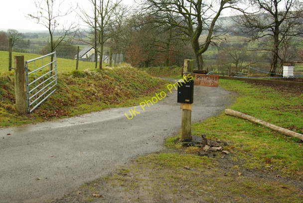 Photo 6"x4" Road to Prysiau Fawr Llangammarch Wells c2008