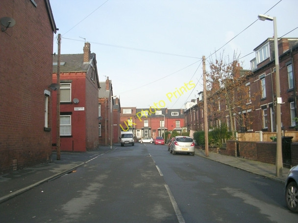 Photo 6"x4" Brompton Terrace - Trentham Street Beeston\/SE2830 c2008