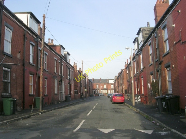Photo 6"x4" Trentham Row - Trentham Street Beeston\/SE2830 c2008