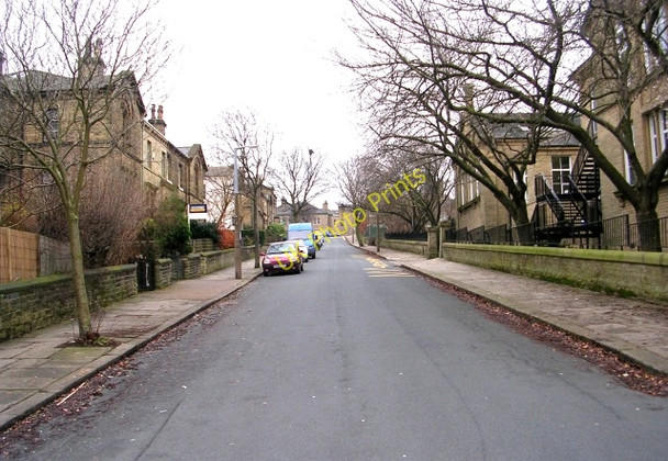 Photo 6"x4" Albert Road - looking up from Titus Street Shipley\/SE1437 c2008