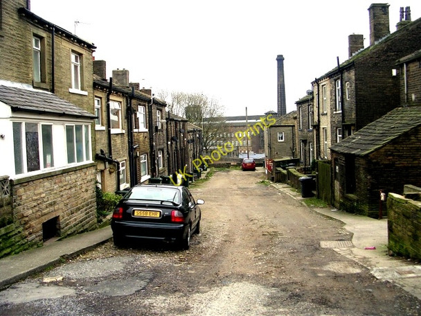 Photo 6"x4" Spring Garden Street - Chapel Street Queensbury\/SE0930 c2008