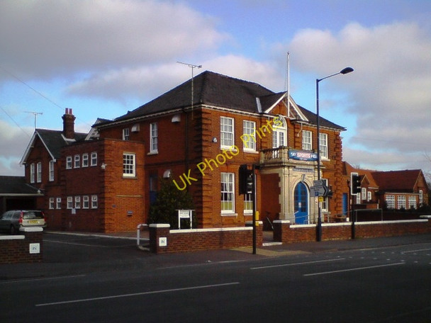Photo 6"x4" Felixstowe Conservative Club Felixstowe c2008