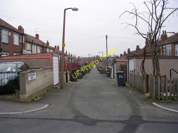 Photo 6"x4" Back Mexborough Grove - Mexborough Place Leeds\/SE3034 c2008
