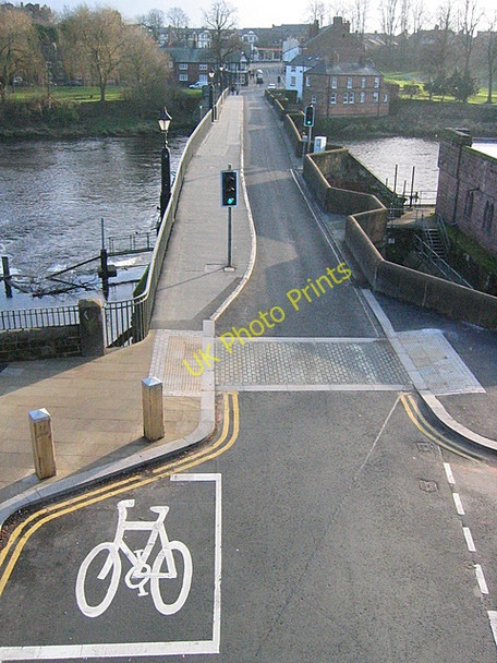 Photo 6"x4" The Old Dee Bridge on Christmas Day 2008 Chester c2008