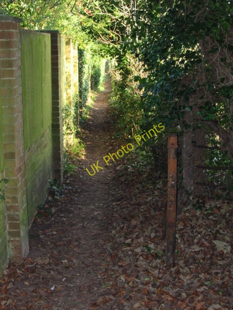 Photo 6"x4" Footpath in the direction of Walmer Kingsdown\/TR3748 c2008