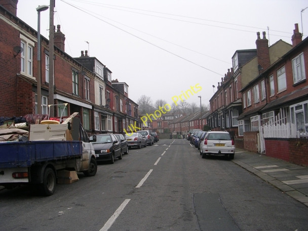 Photo 6"x4" Hares Mount - Shepherds Lane Leeds\/SE3034 c2008