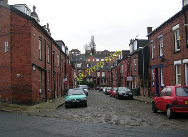 Photo 6"x4" Vicarage Place - Vicarage Terrace Kirkstall c2009