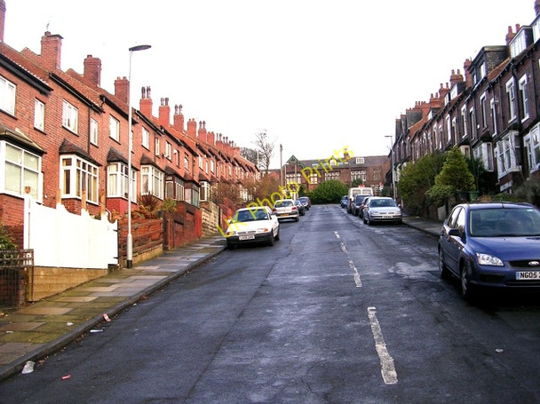 Photo 6"x4" Norman Mount - Abbey Road Kirkstall c2009