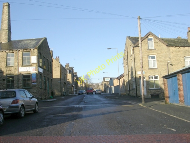 Photo 6"x4" Victoria Road - viewed from Queen's Road Keighley c2009