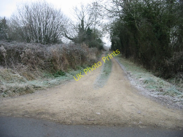 Photo 6"x4" Bridleway at Upper Minety Cloatley End c2009