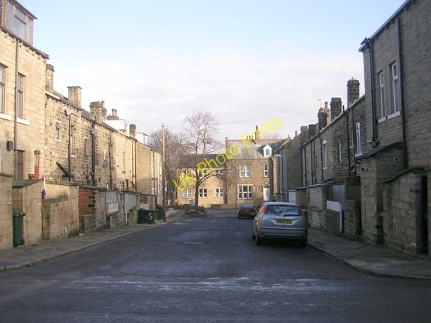 Photo 6"x4" Back Balfour Street - Lister Street Keighley c2009