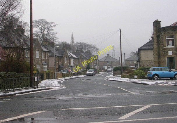 Photo 6"x4" Westlea Avenue - Bradford Road Keighley c2009