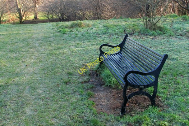 Photo 6"x4" Bench, Barnetts Demesne Drumbeg\/J3066 c2009