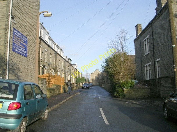 Photo 6"x4" Holly Grove - Parkinson Lane Halifax c2009